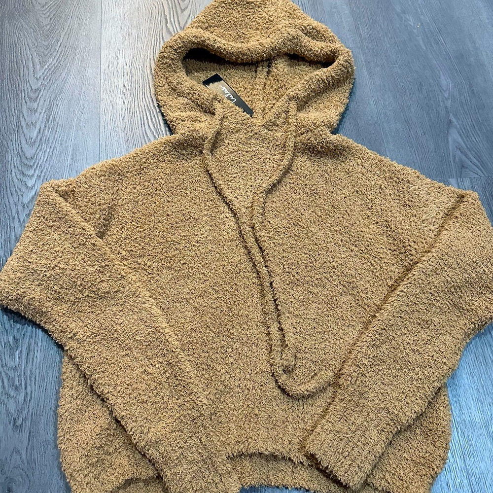 Lulus teddy hoodie NWT